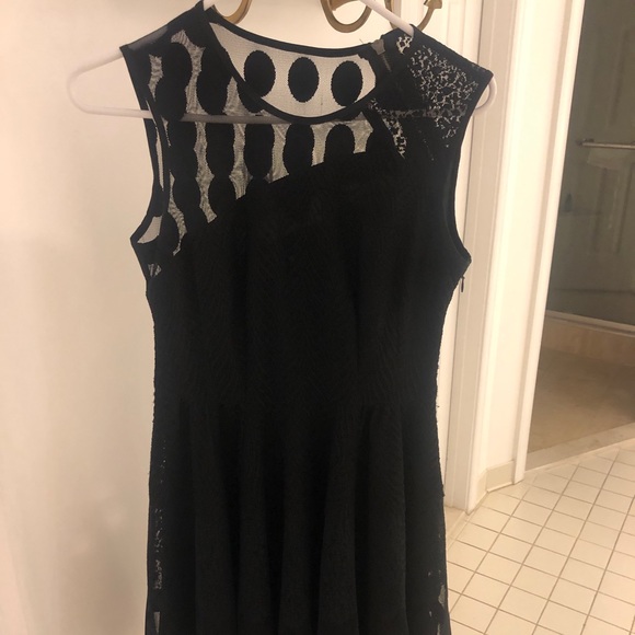Black lace dress from Nannette Lepore size 4 - Picture 2 of 7